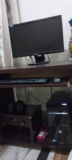 computer set for sale with table