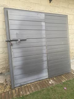 Solid heavy gate