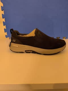Skechers Original Size 42, 43.5 memory foam