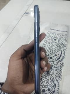 Vivo y55  8+8  128