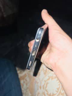 I sale mobile a32