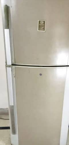 dawlance fridge excellent condition