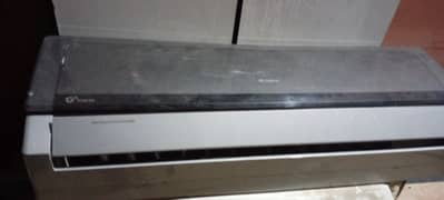 gree inverter 1 ton