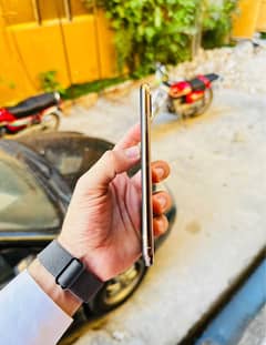 iPhone XS Max dual physical PTA approve