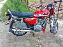 Honda CG 125 2016 Model Bike For Sale WhatsApp 0313,4935,145
