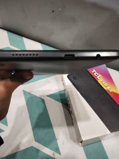 TCL Tab 8LE