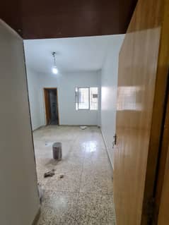 2000 SQFT 4 BED DD GROUND FLOOR PORTION FOR RENT NEAR MUSHTAQ MASJID PRIME LOCATION