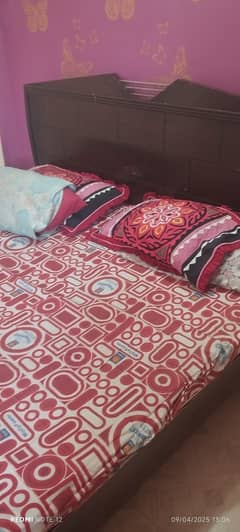 Used bed with mattress