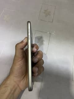 Samsung J4