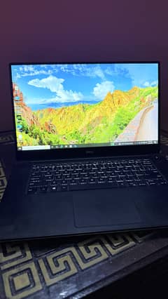 Dell XPS 9560