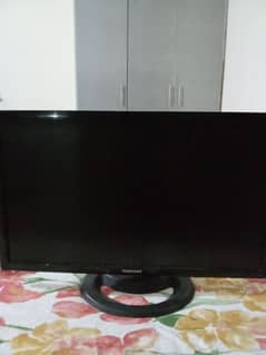 2ms response time 60/75hz Samsung S24D300H LED/LCD for sale