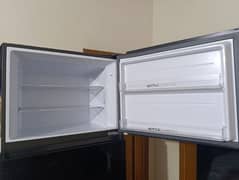 Haier Refrigerator Model HRF-5381A