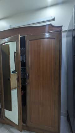 Urgent Sale 3 Door Almari with good condition
