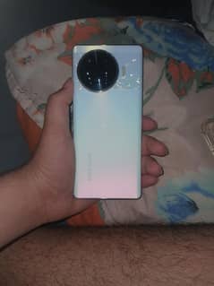 Tecno spark 20 pro plus