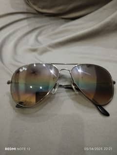 Ray ban
