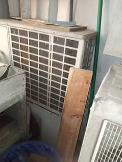 out of order 1.5 Ton Ac out door for sale in Lahore