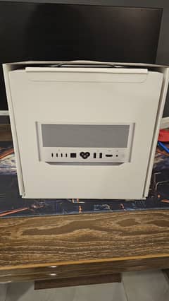 Mac Studio (2022) - M1 Max chip 24C GPU 32GB-128GB