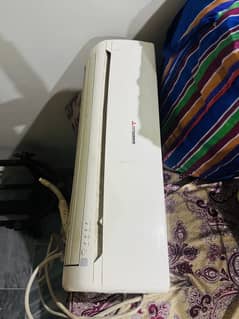 AC Mistubishi properly working