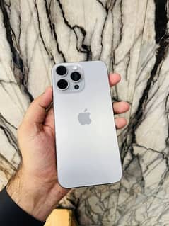 iPhone 15 Pro Max Jv 100% BH 44 Cycle Count Natural Titanium