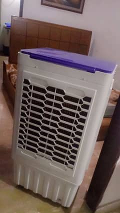 220 volt Air cooler for sale in good condition.