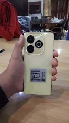 Infinix Smart 8 Pro 8/128 PTA original