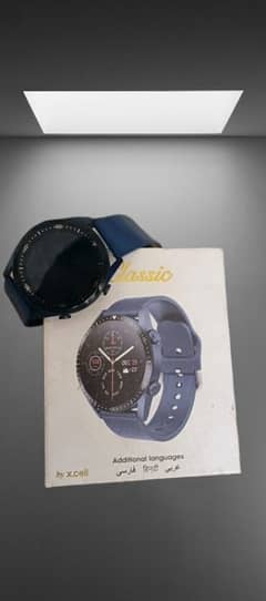 Xcell Classic 3 Talk Lite Smartwatch - Stay Connected in Style