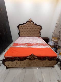 king size bed set with side tables & dressing table