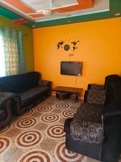 7 seter sofa set urgent sale