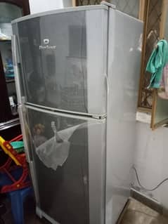 Dawlance fridge