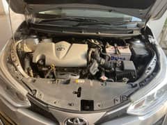 Toyota Yaris 2021 Ativ X 1.5 bumper to bumper