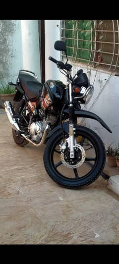 YBR 125cc G addition Black