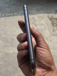 iPhone 11 dual physical pta