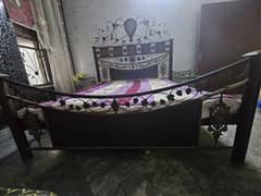 Bed Set (bed ,side tables with  mirror )(one dewan +center table