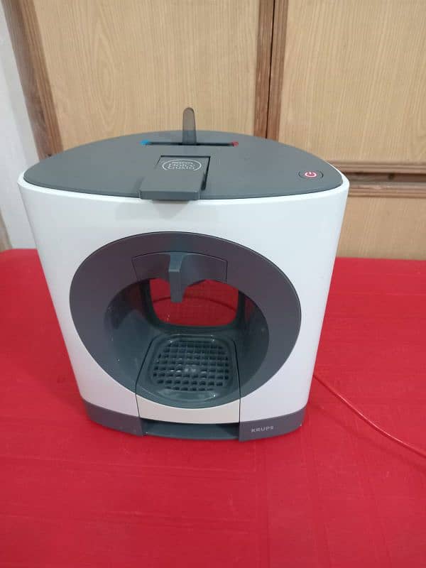 Krups Nescafe Dolce Gusto Coffee Maker 0