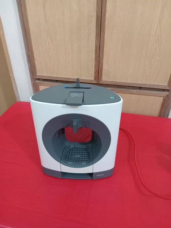 Krups Nescafe Dolce Gusto Coffee Maker 2