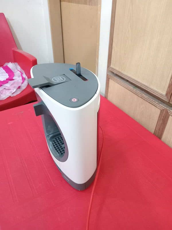 Krups Nescafe Dolce Gusto Coffee Maker 4
