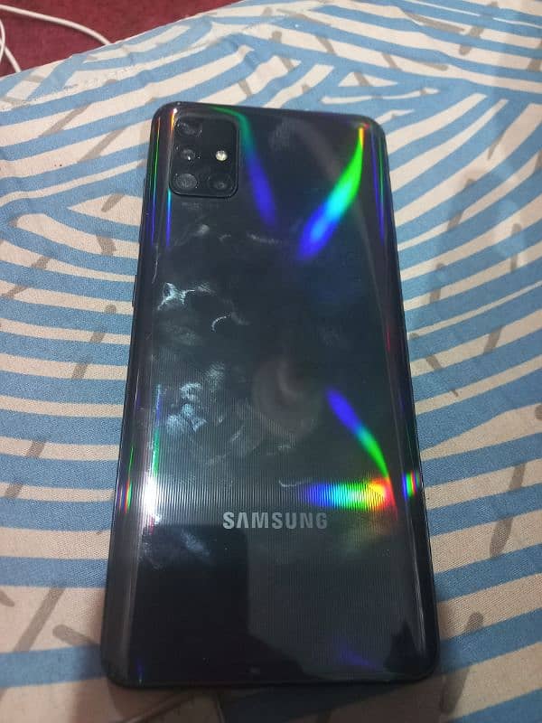 Samsung A51 6/128 with box, original display and 10/10 condition 1