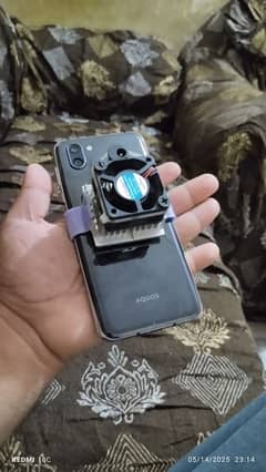Aquos R2 gaming phone 60 FPS