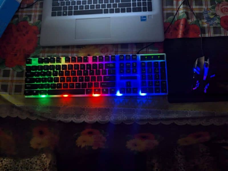 RGB keyboard and mouse 0
