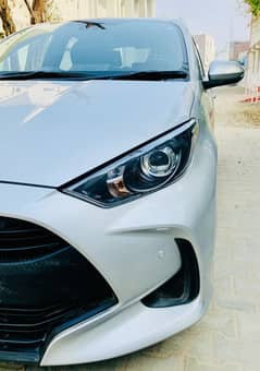 Toyota yaris hatchback