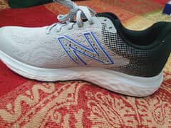 new balance original joggers for urgent sale