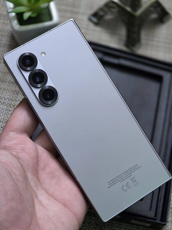 Samsung Galaxy Z Fold 6 Non PTA Non Active 7