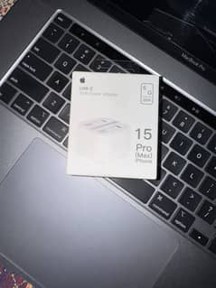 Official Apple 35W fast charger