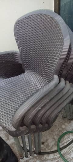 Set of 6 Plastic Arm Chairs – Durable & Stackable