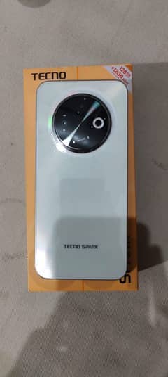 tecno Spark 30c 12 gb/128 gb memory big battery