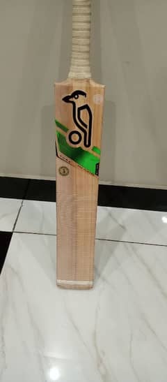 Hard ball Kokobura bat with fully grains