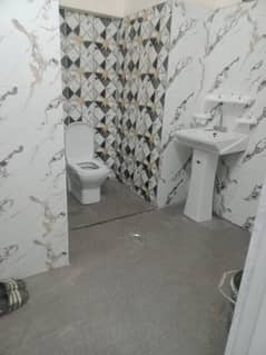 Building available for rent in satellite Town near chandni chowk