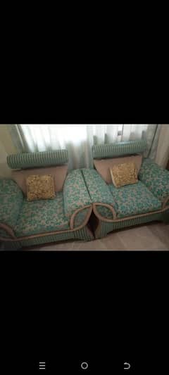 5 setter sofa set in good condition
