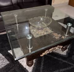 TABLE GOOD CONDITION