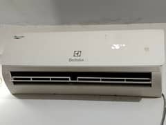 Electrolux AC 1 Ton